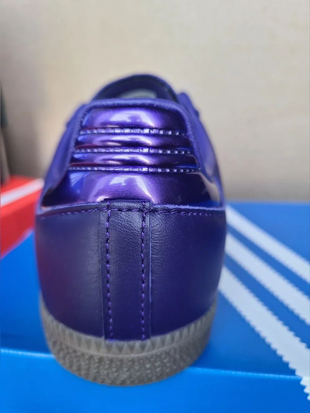 Samba OG W K16790 CPurple women size 5 new with box